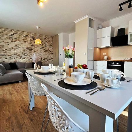 Harmony Apartment - Zator Energylandia Buitenkant foto